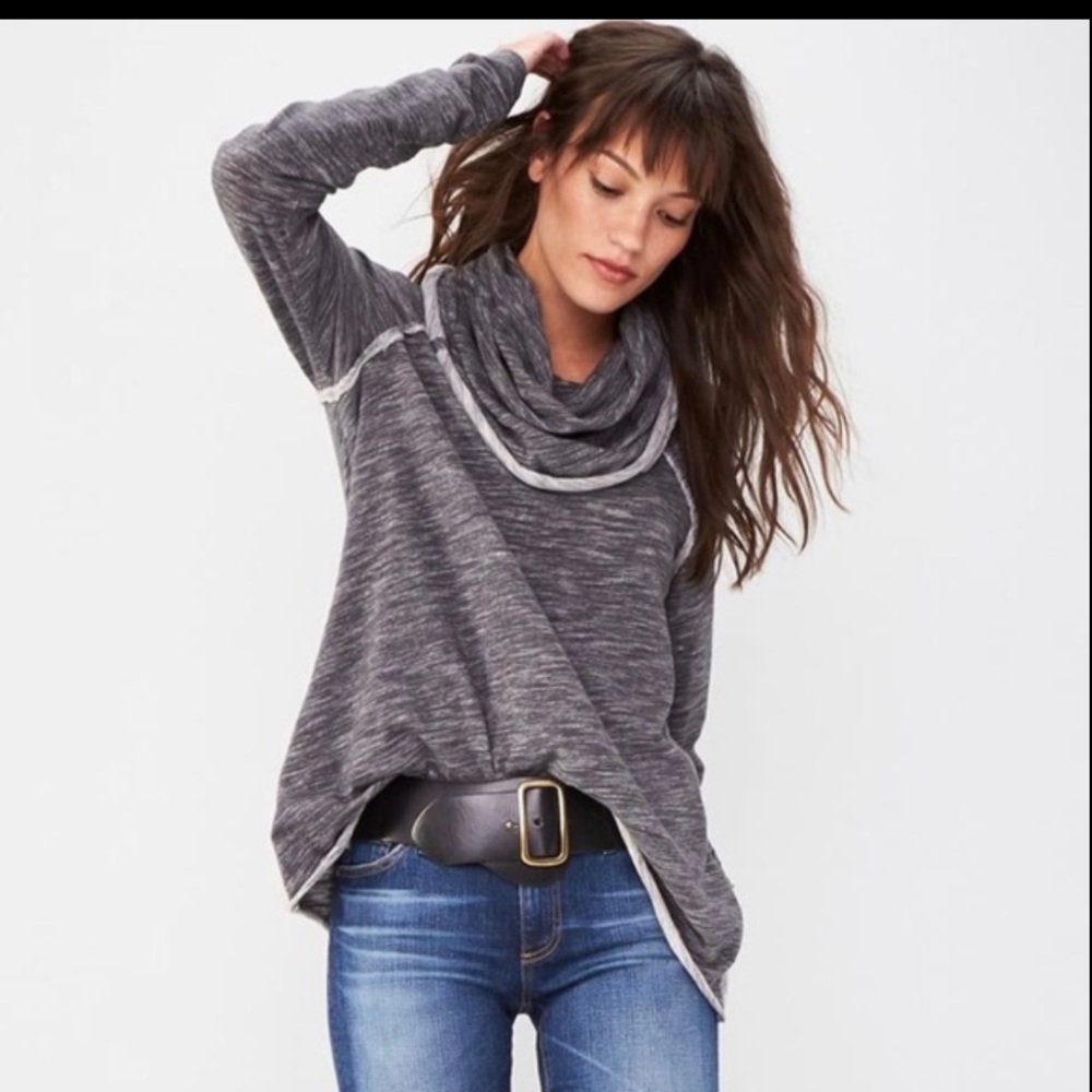 FREE PEOPLE Beach  cowl neck sweater.